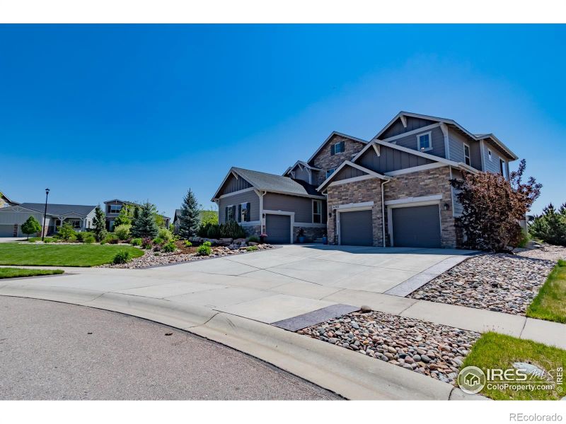 6202 Swainsons Hawk Pl, Fort Collins, CO 80528