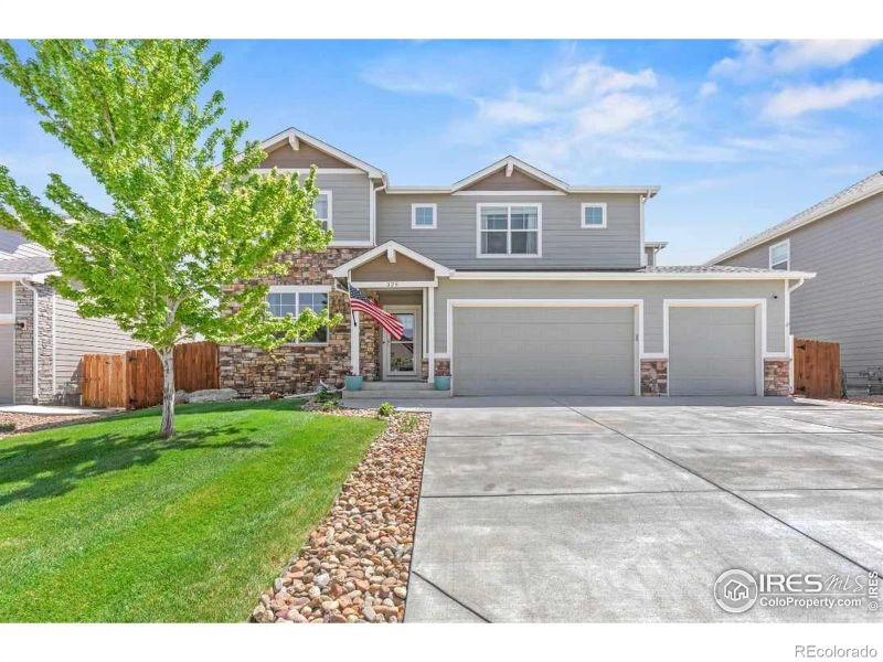 325 Mcgregor Ln, Johnstown, CO 80534