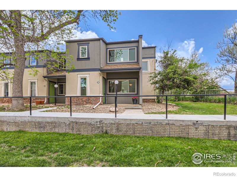 919 W Moorhead Cir #A, Boulder, CO 80305