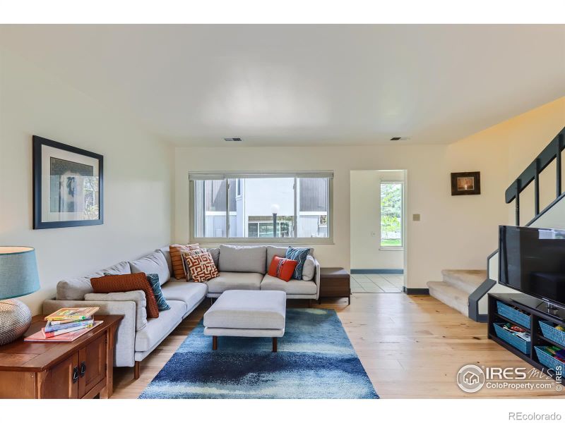 919 W Moorhead Cir #A, Boulder, CO 80305
