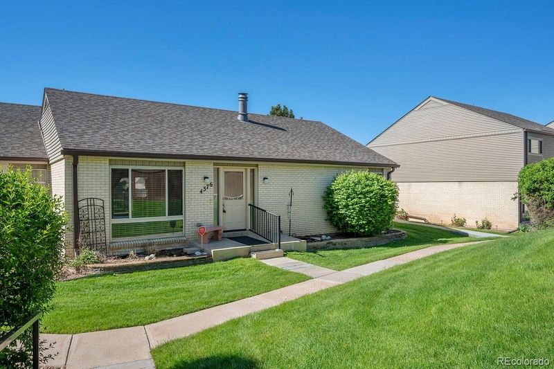 4376 W Pondview Dr, Littleton, CO 80123