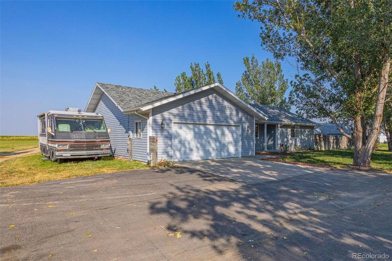 11 Christensen Ct, Brush, CO 80723