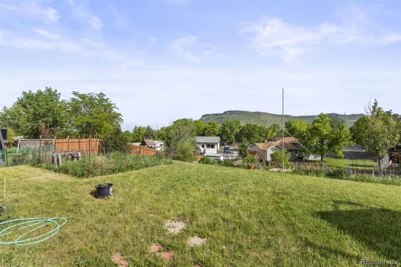 19036 W 62nd Ave, Golden, CO 80403