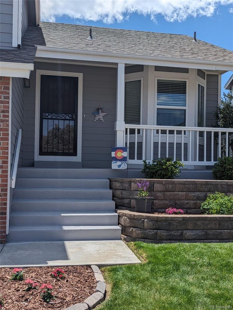 1572 Northridge Dr, Highlands Ranch, CO 80126