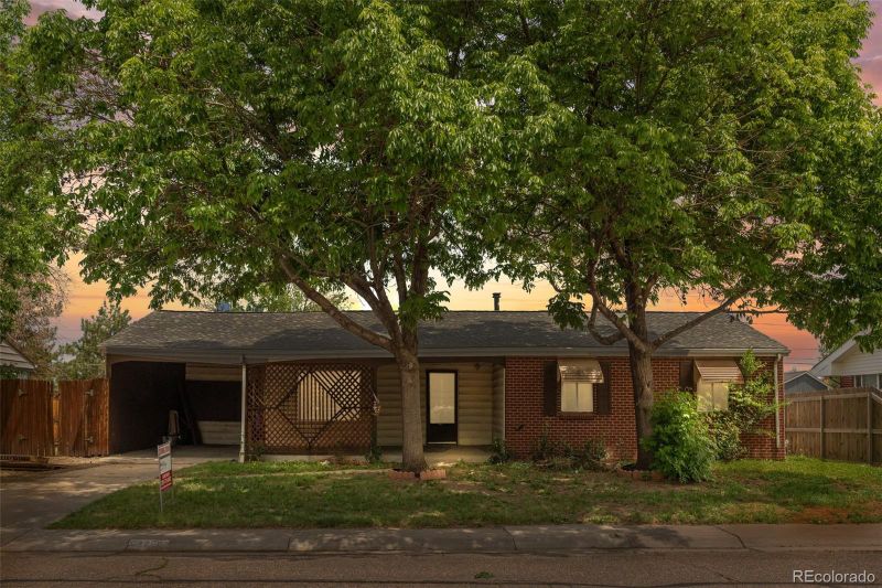 6226 Fenton St, Arvada, CO 80003