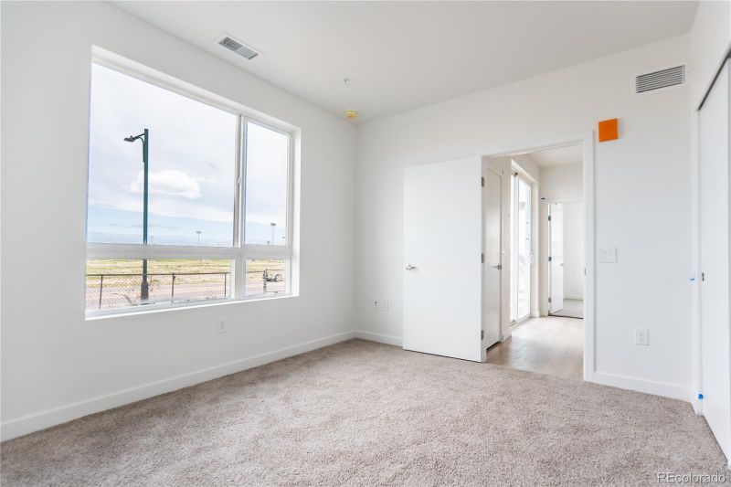 5702 N Central Park Blvd #303, Denver, CO 80238