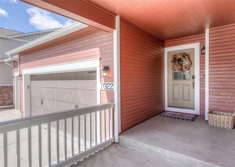 7022 Whitebark Ln, Colorado Springs, CO 80927