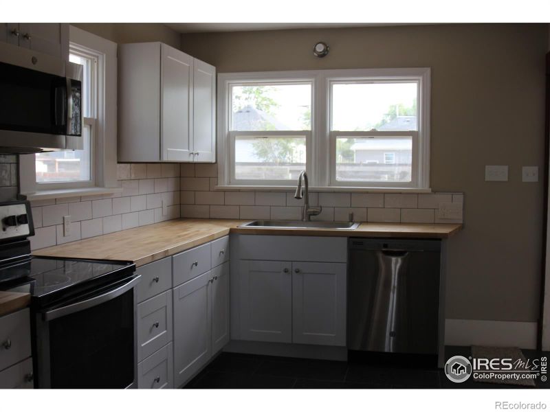 410 8th St, Greeley, CO 80631