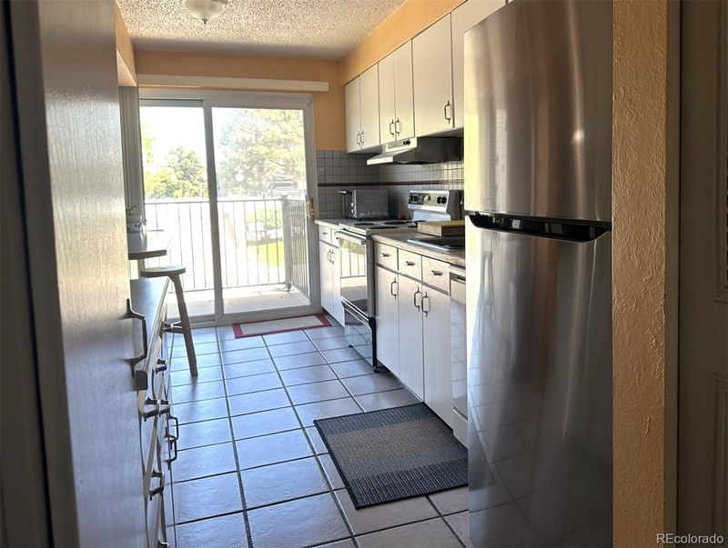 2807 S Locust St, Denver, CO 80222