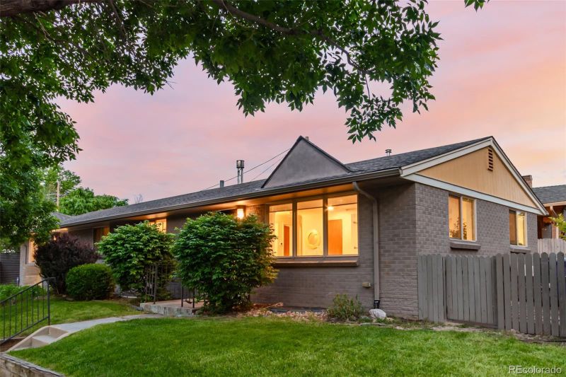 2124 W 41st Ave, Denver, CO 80211