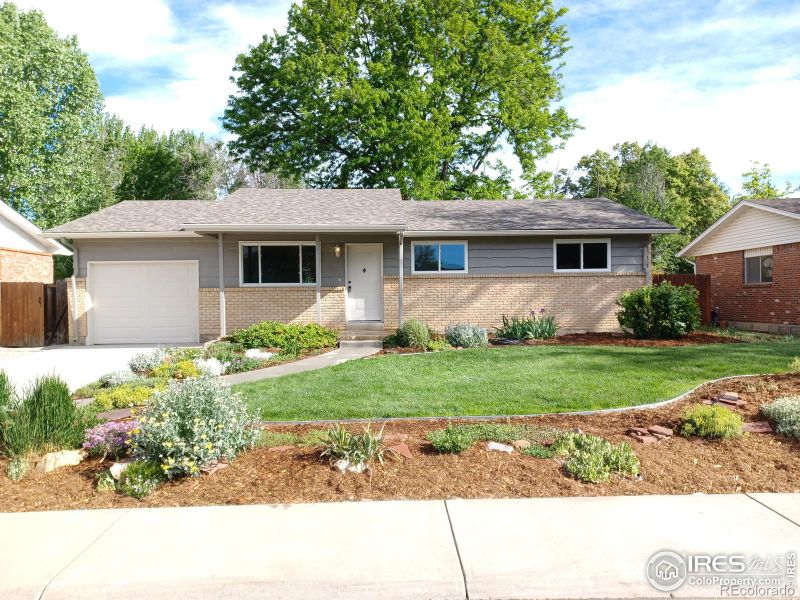1065 S Coffman St, Longmont, CO 80501