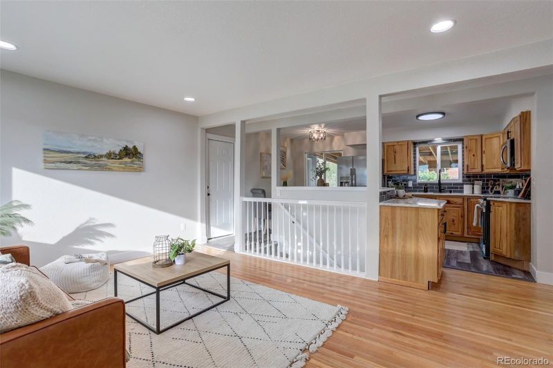 140 Drake St, Denver, CO 80221