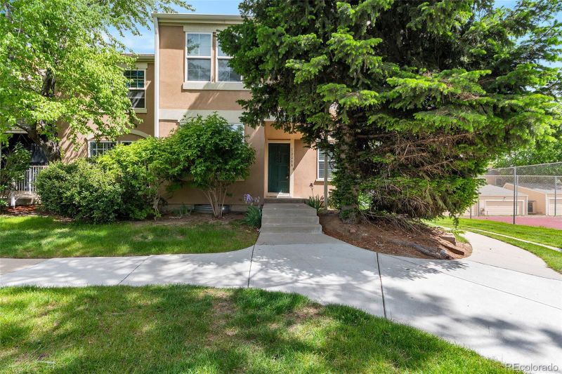 13064 E Amherst Ave, Aurora, CO 80014