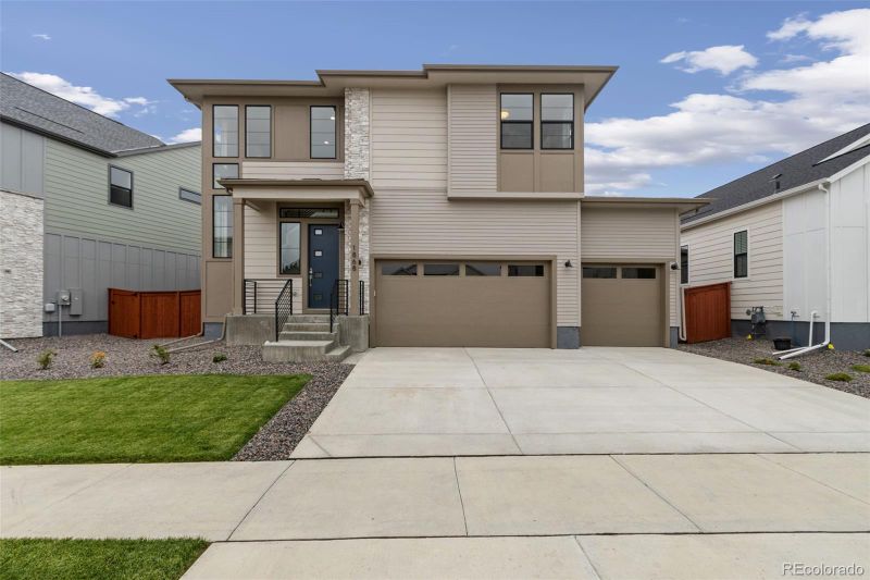 1868 Frost Dr, Windsor, CO 80550