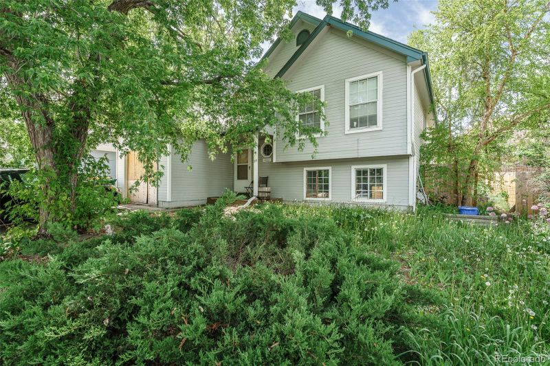 4861 S Salida Ct, Aurora, CO 80015