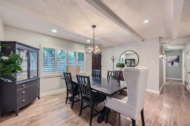 5986 Brooks Dr, Arvada, CO 80004