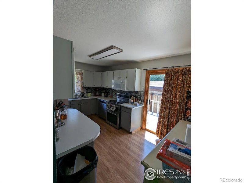215 13th St, Burlington, CO 80807