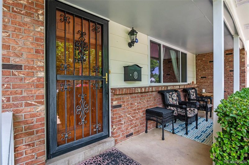 1533 S Eaton St, Lakewood, CO 80232