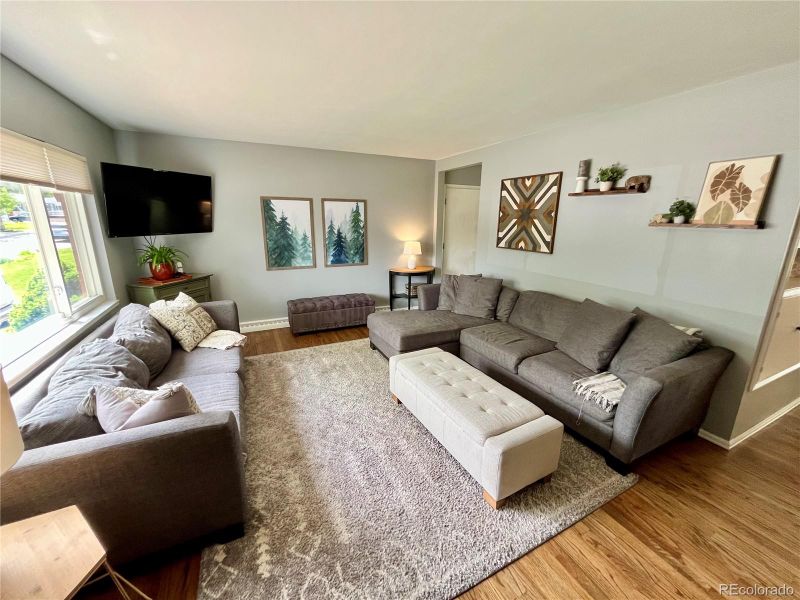 641 S Taft St, Lakewood, CO 80228