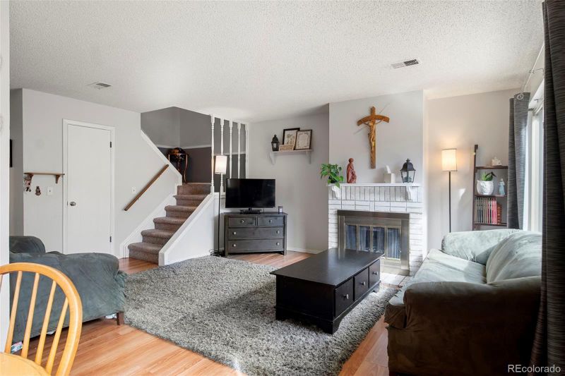 1904 W 102nd Ave, Thornton, CO 80260