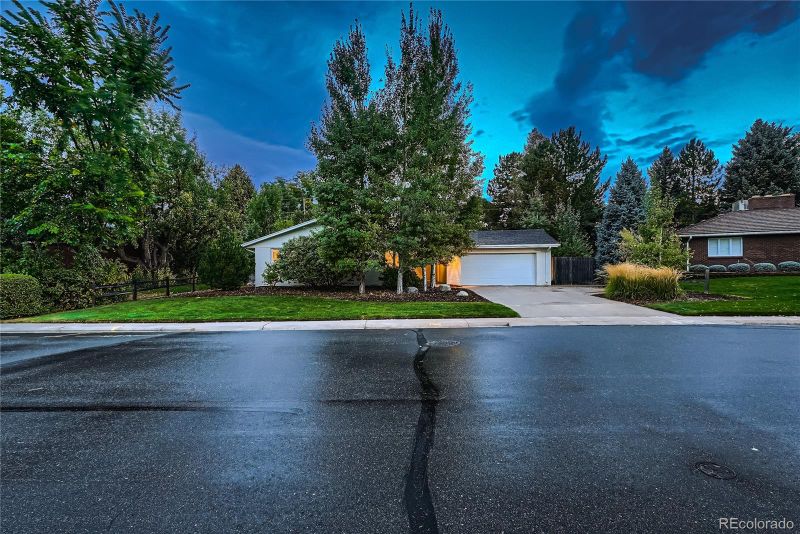 5566 E Lehigh Ave, Denver, CO 80237