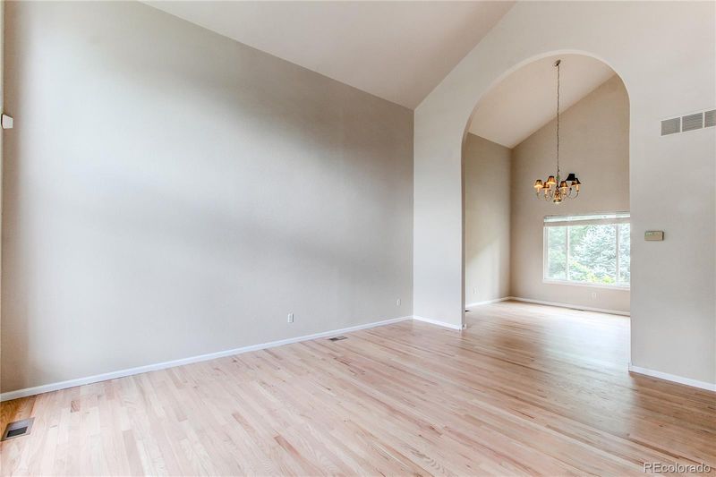 919 Benson Ln, Fort Collins, CO 80525