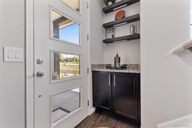 9331 Garnett Way #B, Arvada, CO 80007