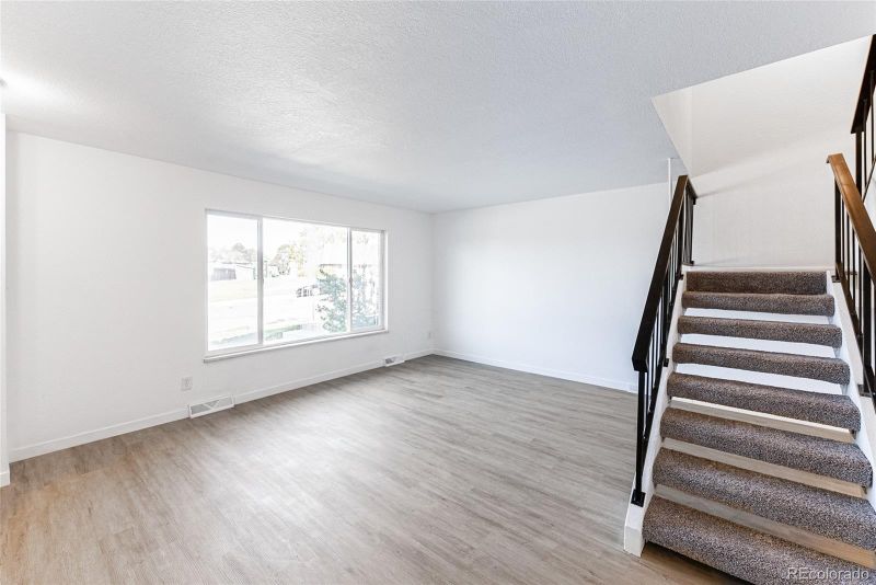 8690 Mariposa St, Thornton, CO 80260