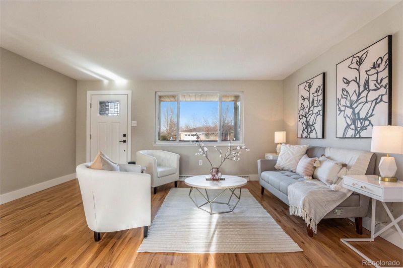 5407 Iris St, Arvada, CO 80002
