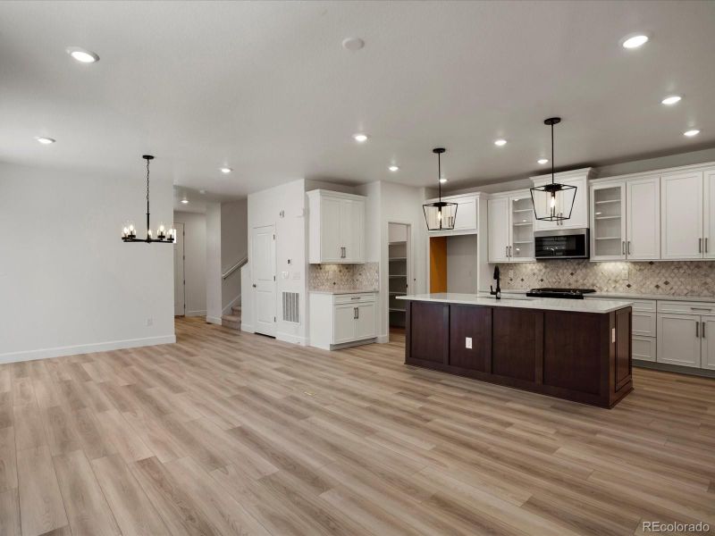 8105 Mt Harvard Rd, Littleton, CO 80125