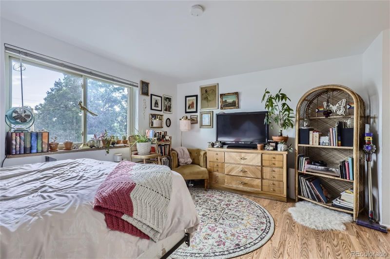 1260 York St #403, Denver, CO 80206