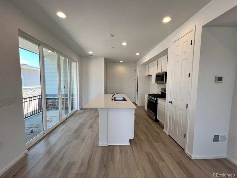 21171 E 67th Ave, Aurora, CO 80019
