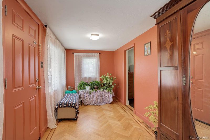 1323 3rd Ave, Greeley, CO 80631