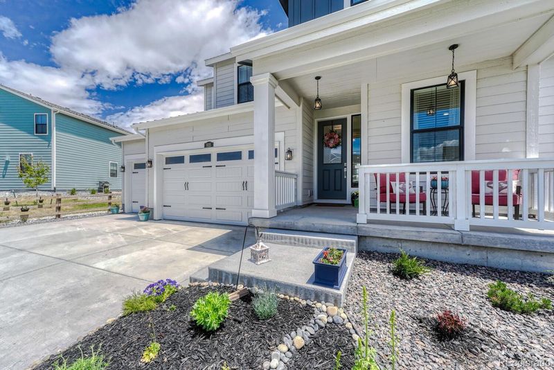 935 W Witherspoon Dr, Elizabeth, CO 80107