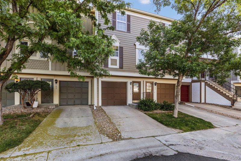 1811 S Quebec Way #98, Denver, CO 80231