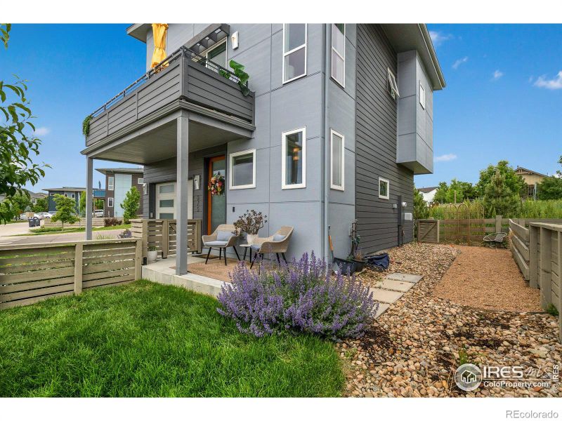 675 Amelia Ln, Lafayette, CO 80026