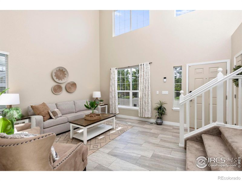 432 Frontier Ln, Johnstown, CO 80534