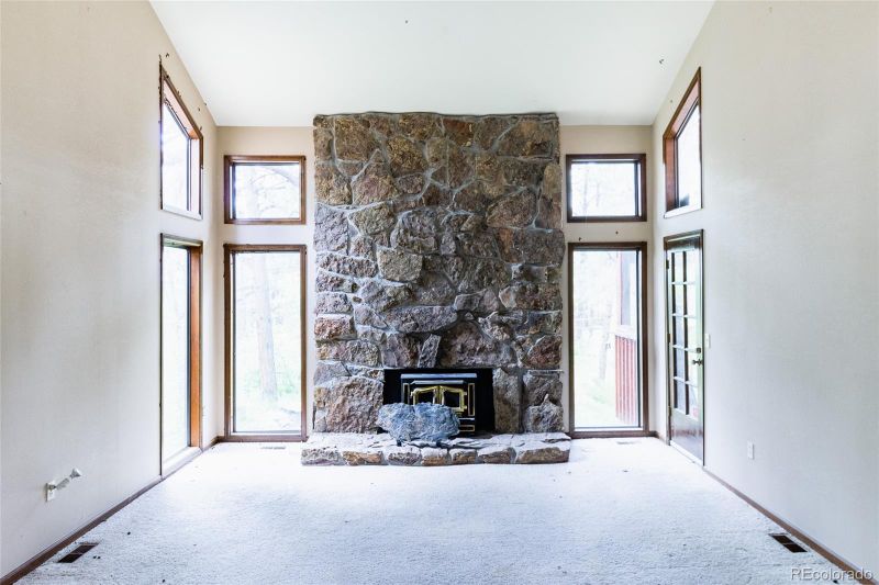1190 Tomichi Dr, Franktown, CO 80116