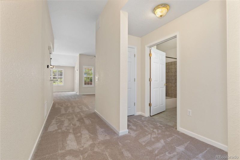 8007 S Algonquian Cir, Aurora, CO 80016