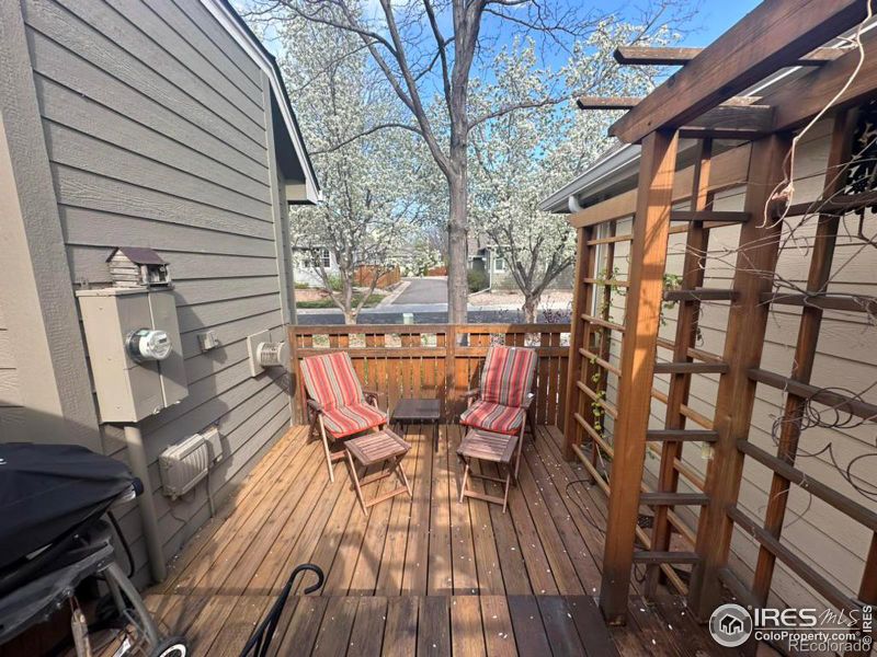 1837 Indian Hills Cir, Fort Collins, CO 80525