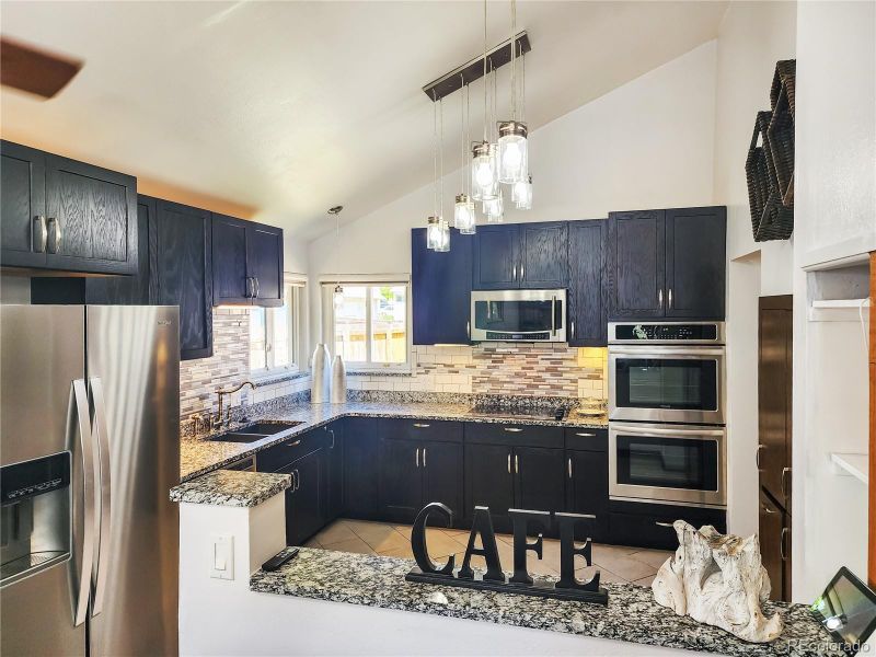 4536 S Sherman St, Englewood, CO 80113