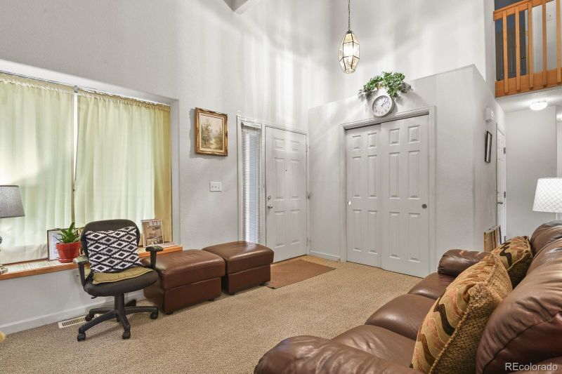 1611 Argonne St, Aurora, CO 80011
