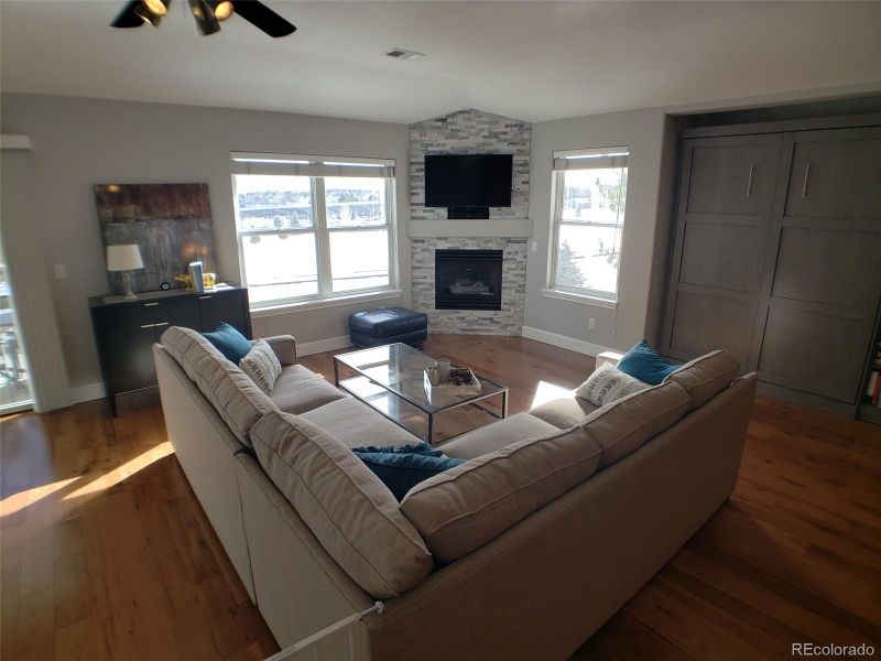 6647 S Forest Way #B, Centennial, CO 80121