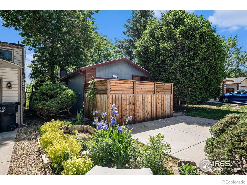 1312 Keystone Ct, Longmont, CO 80501