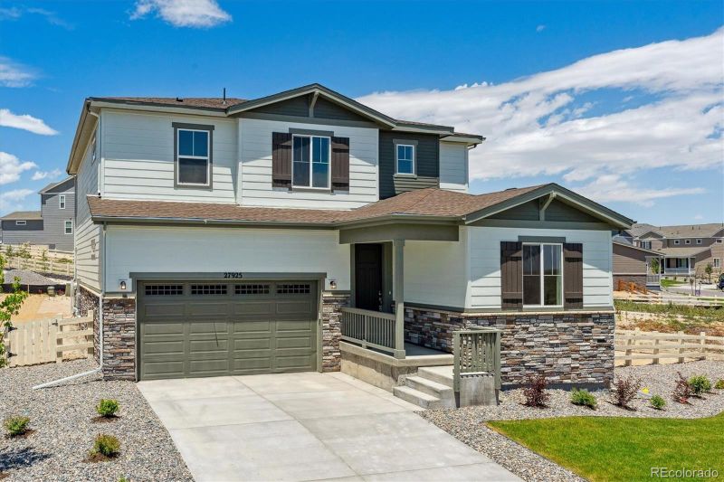 27925 E Indore Dr, Aurora, CO 80016