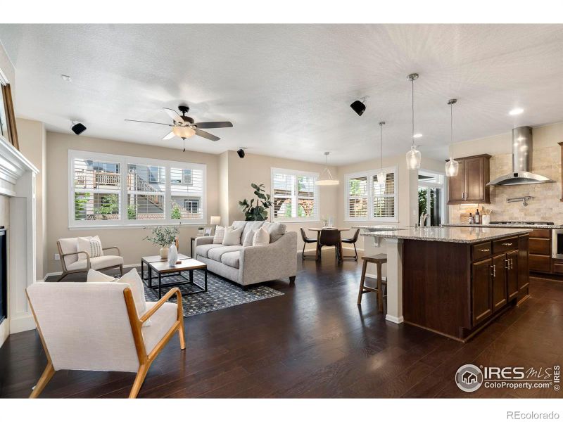 2039 Blue Yonder Dr, Fort Collins, CO 80525