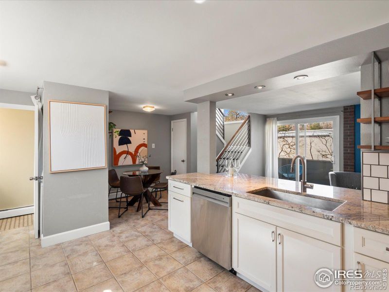 1842 Canyon Blvd #215, Boulder, CO 80302