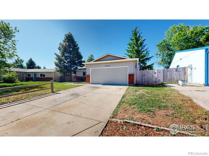 2719 Wyandotte Dr, Fort Collins, CO 80526
