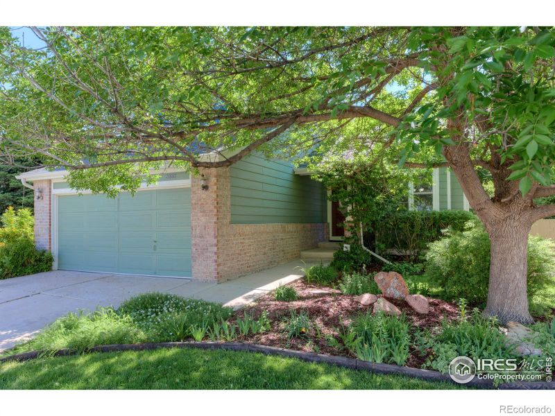 2888 Blue Jay Way, Lafayette, CO 80026