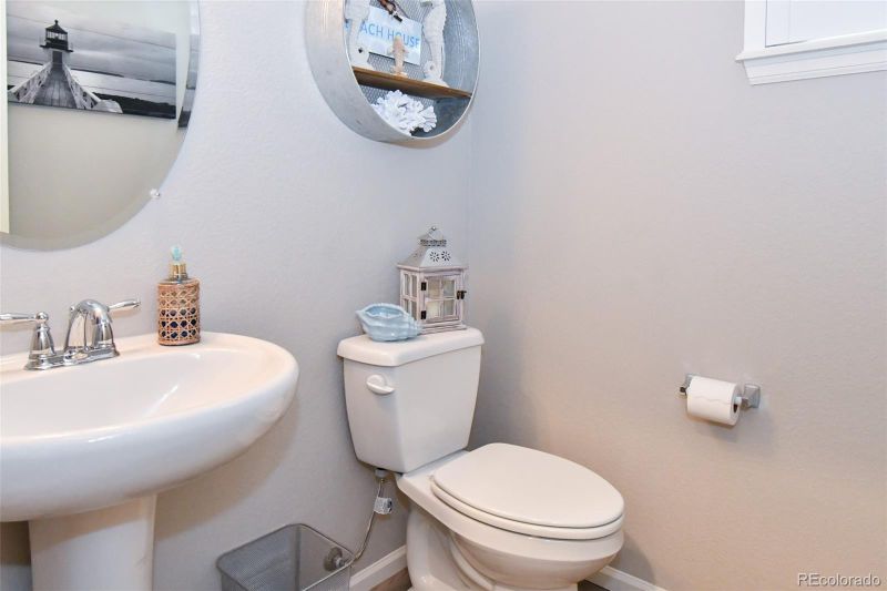 19029 W 92nd Dr, Arvada, CO 80007